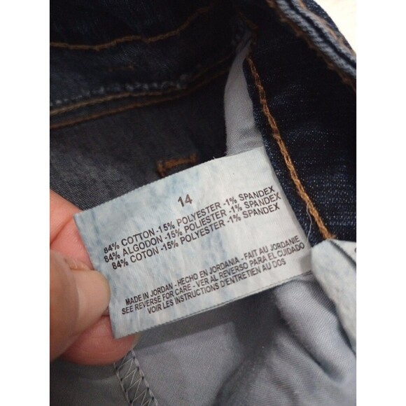 Nine West Jeans Average Capri  Size 14/31 Average Med Dark Denim - Picture 9 of 11